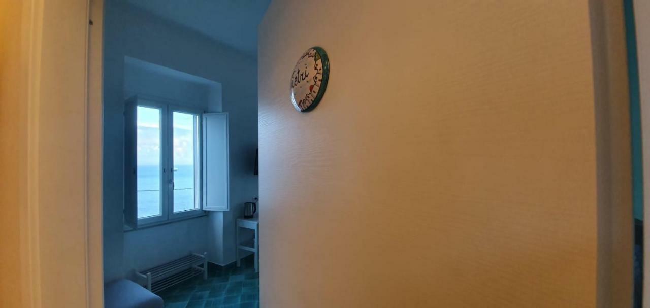 B&B Fish Vietri Екстериор снимка